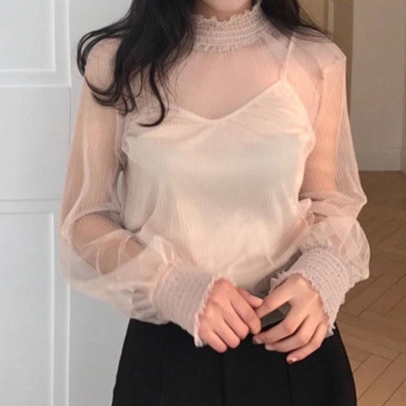 Two piece top - Picture 1 of 2